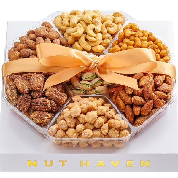 Nut Haven's Festive Nuts Delight Gift Basket